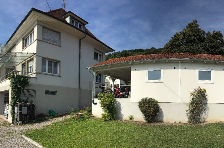 Schnuckelige 2 Zimmer Dachwohnung zu vermieten